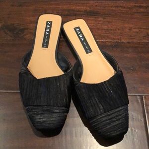 Never worn Zara slides